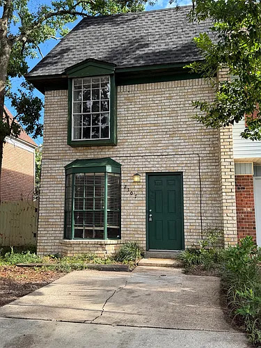 2107 Langley Ave Photo 1