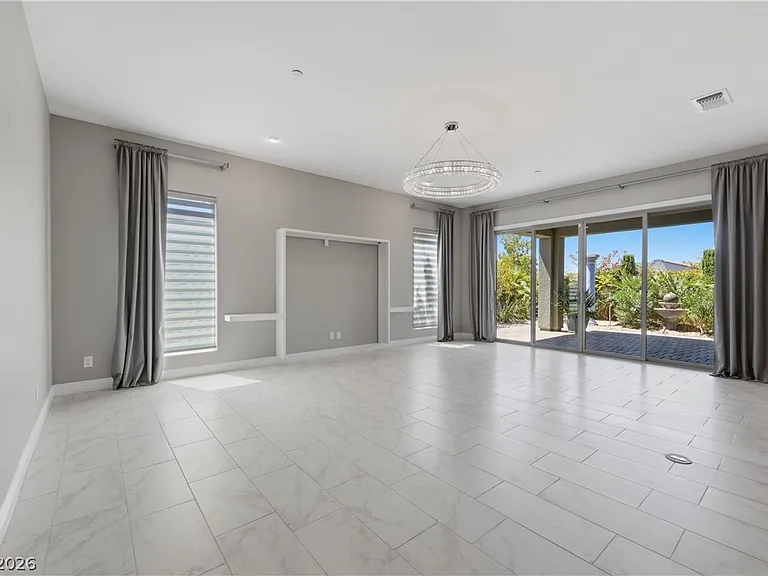 80 Strada Caruso — Photo 18