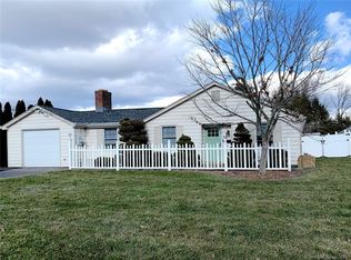 16 Brentwood Rd, Newington, CT 06111