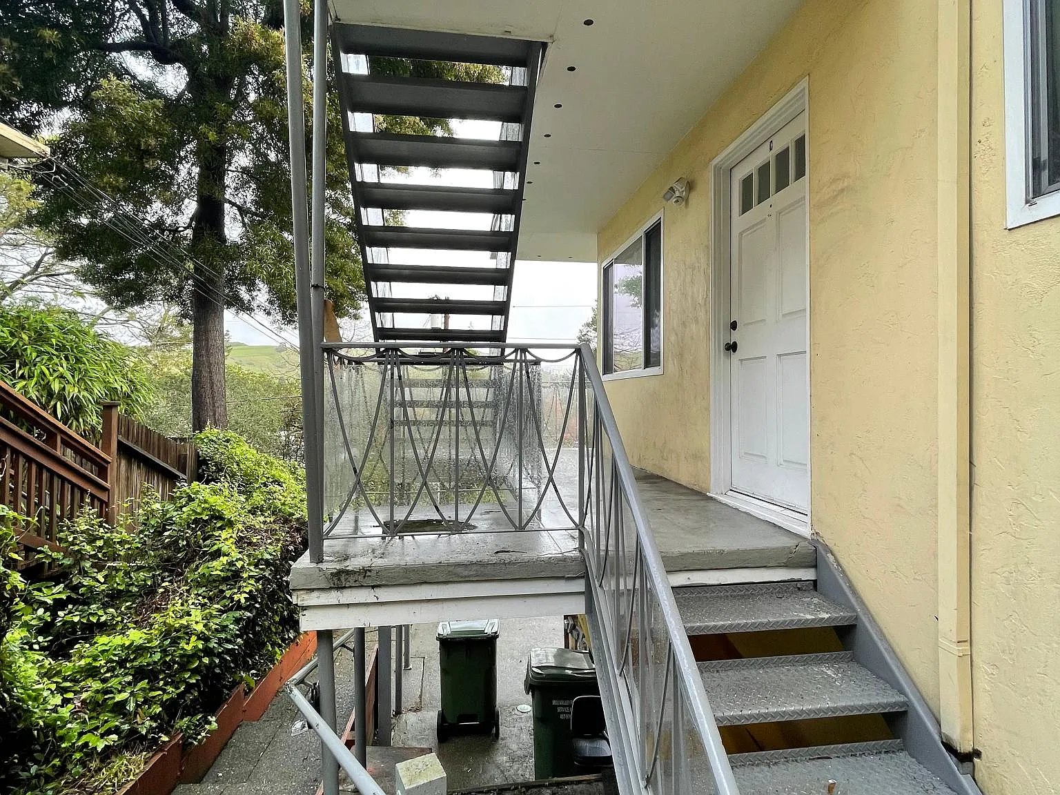 1 bed, $2,300 — Photo 2