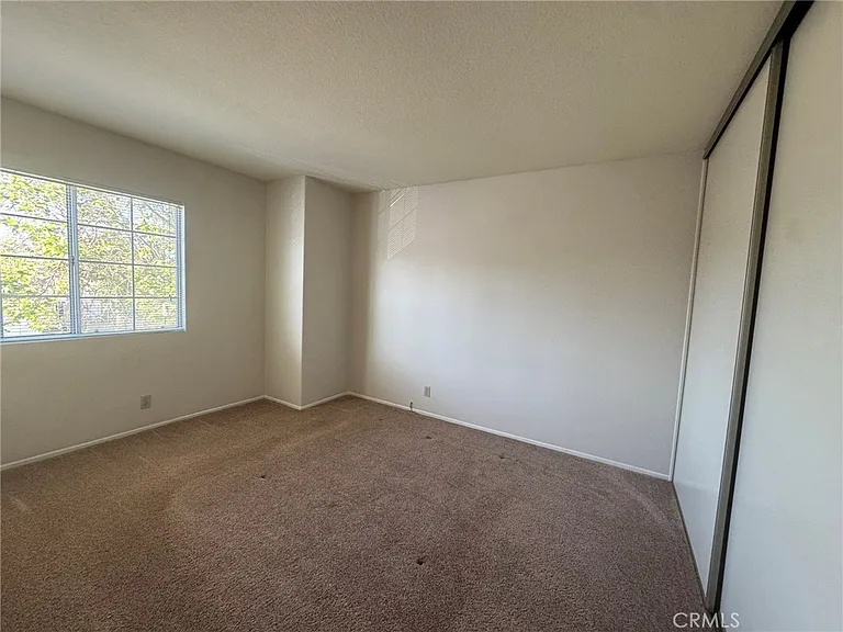 2121 Sun Ridge Dr — Photo 14