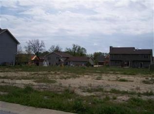 5933 172nd Ave, Lowell, IN 46356