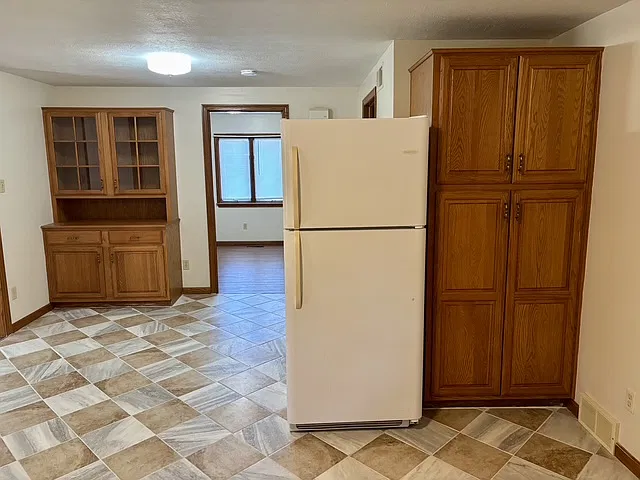 2 bed, $1,500 — Photo 3