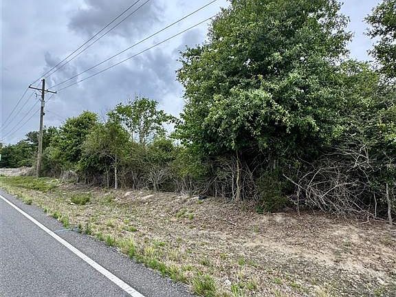 3rd image of 455 E Dave Dugas Rd