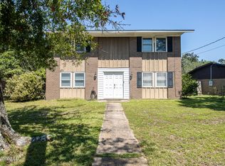 2542 Old Bay Rd, Biloxi, MS 39531