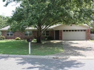 102 Scotch Ct, Hot Springs, AR 71901