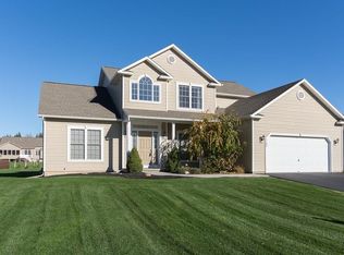 5103 Lola Dr, Clay, NY 13041