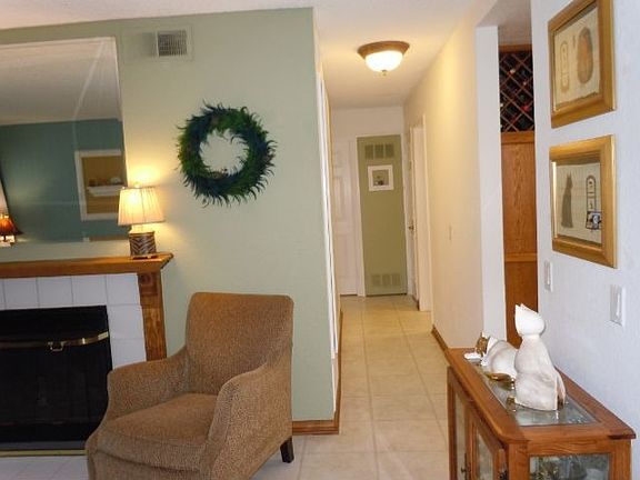 4th image of 1436 Brett Pl Unit 23