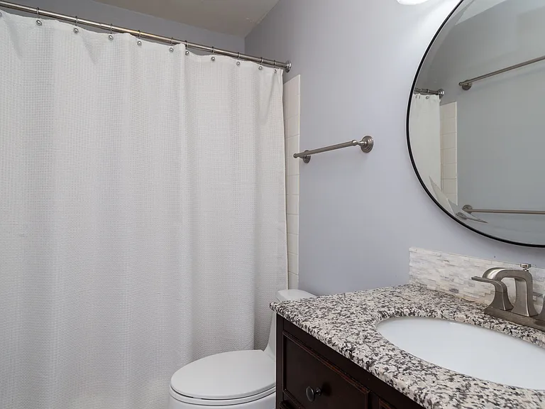1850 N Clark St #2206 — Photo 11