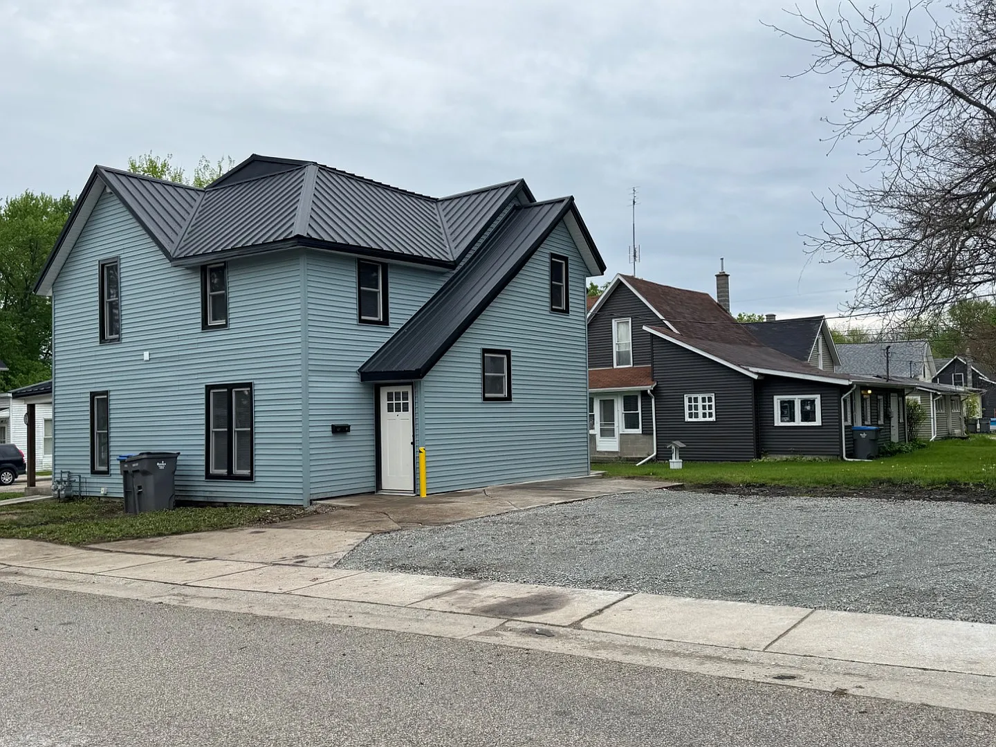 621 N 3rd St - Upper — Photo 1