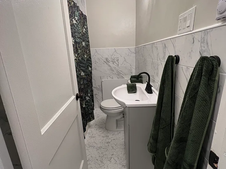 611 Walnut Ave #2 — Photo 5