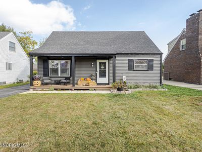 527 Grace Way, Rossford, OH, 43460