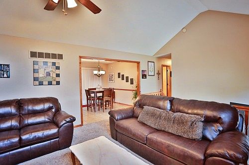 3rd image of 2104 NE Summerfield Ct