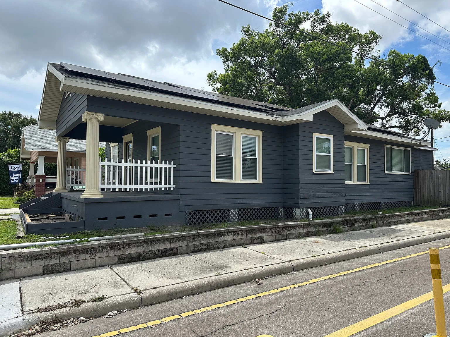 3 bed, 1280 sqft, $2,200 — Photo 4