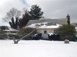 350 Massapequa Ave, Massapequa, NY 11758
