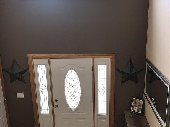 4th image of 537 Allyn Cir
