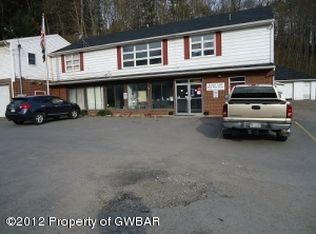 1625 Main Rd, Hunlock Creek, PA 18621