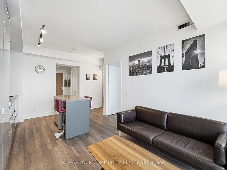 7 N Grenville St #4607 — Photo 10
