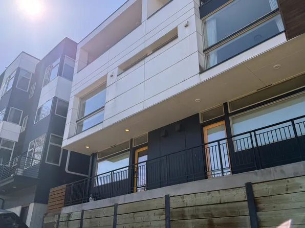 1722A 27th Ave, Seattle, WA 98122