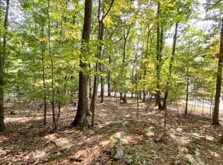 82 Cherry St, Lakeville, PA 18428