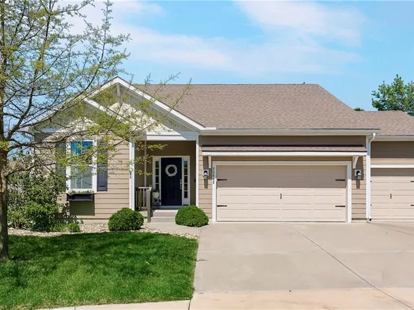 23602 W 92nd St, Lenexa, KS 66227