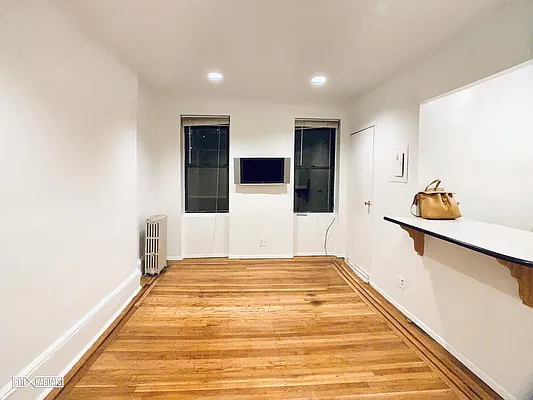 Rented by Citi Habitats | media 22