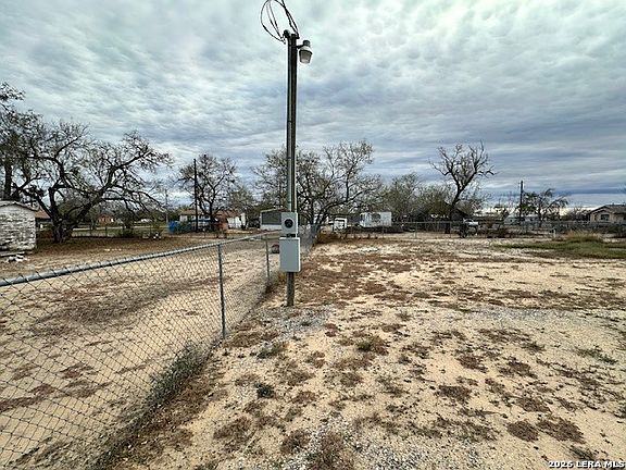 5th image of TBD Ave F LOT 4