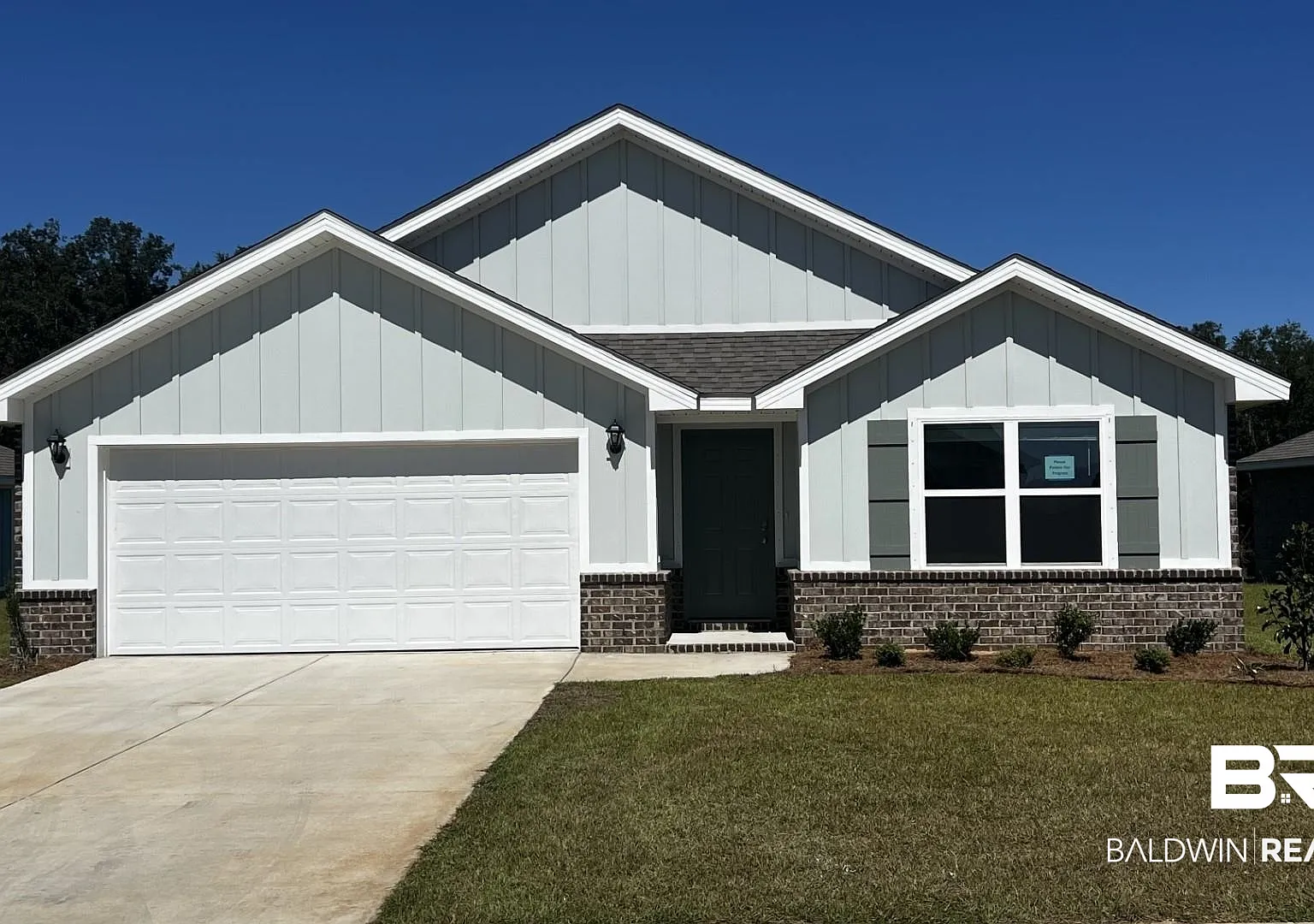 4 bed, 2.0 bath, 1791 sqft, $2,100 — Photo 1