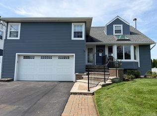 3260 Judith Lane, Oceanside, NY 11572