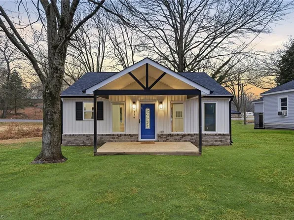 114 Council St, Thomasville, NC 27360