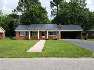 205 Lewis St, Mullins, SC 29574
