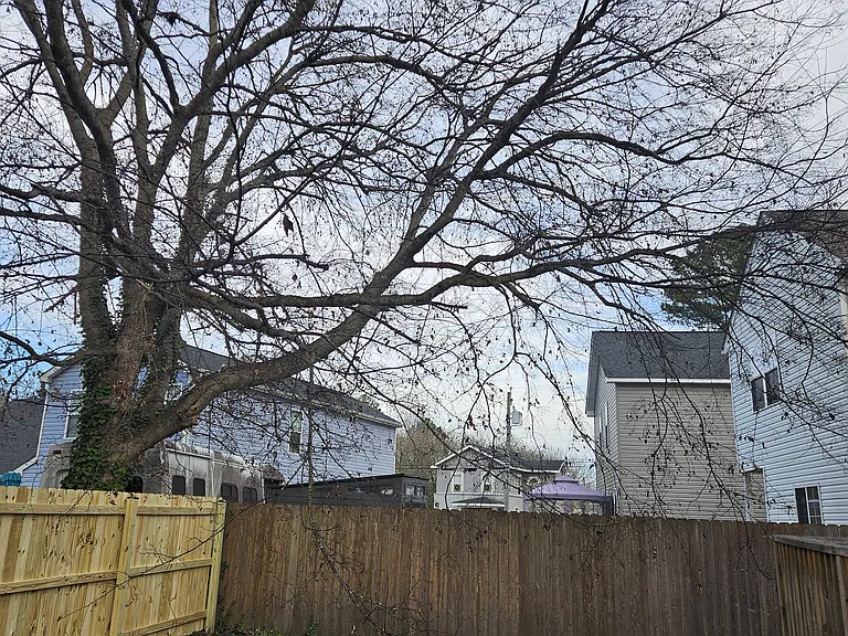 606 Mason Ave — Photo 7