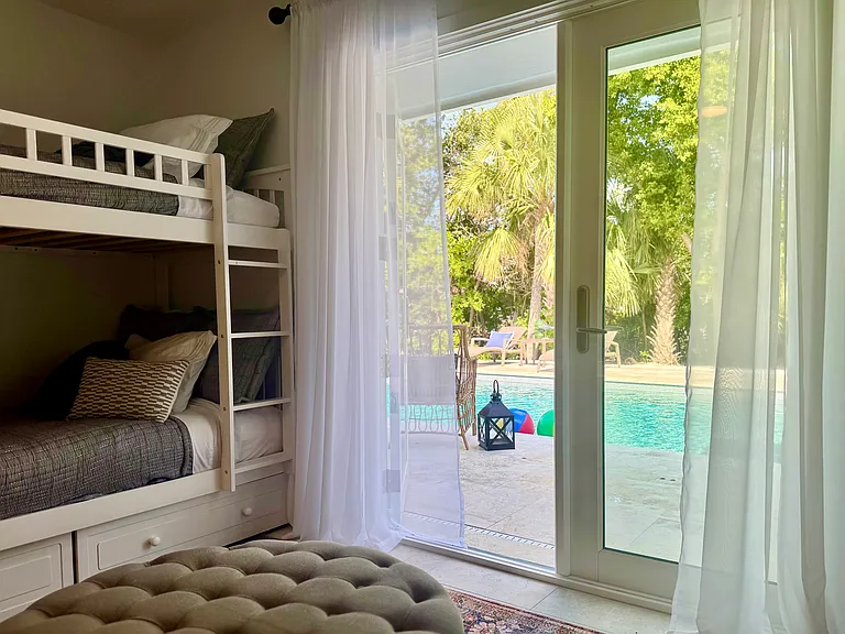 311 Island Cir — Photo 31
