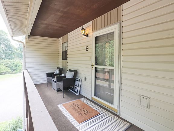 3rd image of 328 Champion Hills Rd Unit 5E