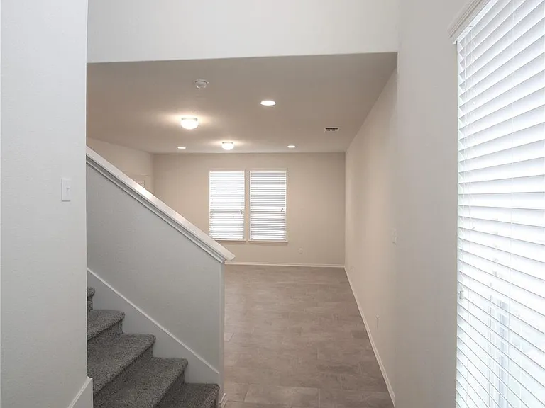 2601 Chandler Creek Blvd #16 — Photo 27
