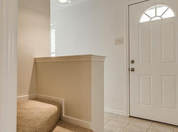 5th image of 2932 Ermine Way