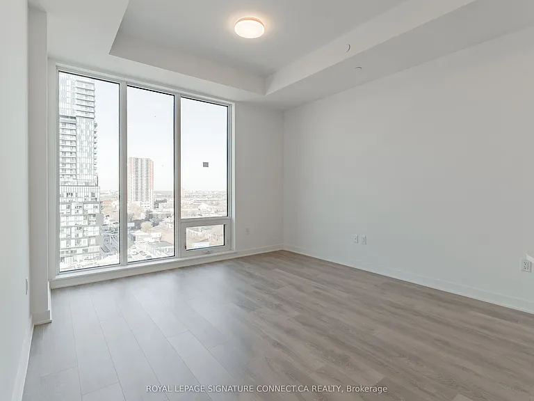1185 Dupont St #908 — Photo 12
