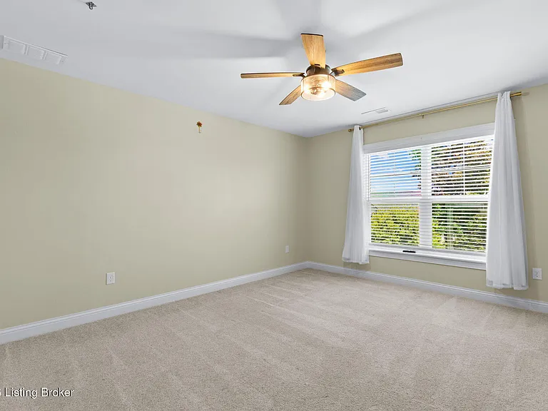 825 Artisan Pkwy — Photo 47