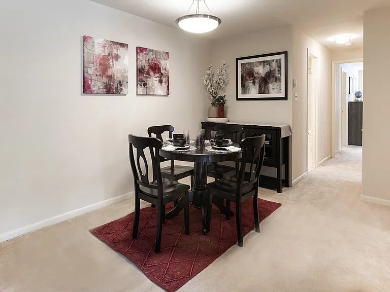 Cromwell Valley Apartments — Photo 12