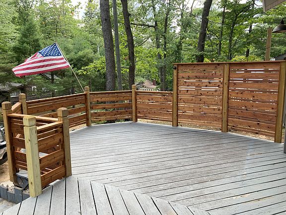 3rd image of 21946 Macarthur Ln