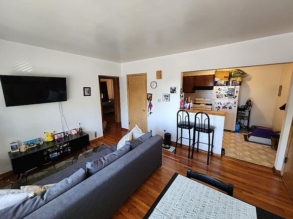 4th image of 2021 N 19th Ave APT 9
