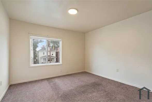 48 S Richardson Ave — Photo 15
