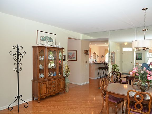 3rd image of 12785 Rock Creek Cir