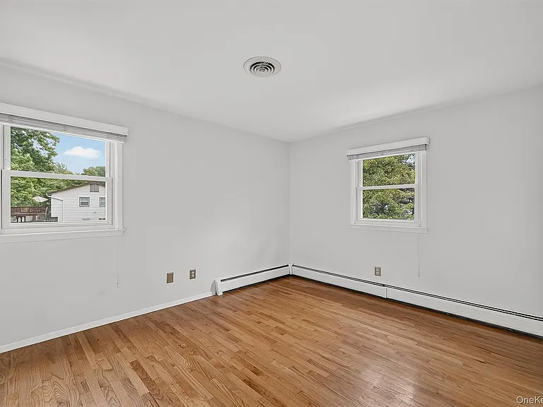 234 Betsy Ross Dr — Photo 25