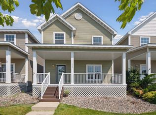 114304 Hundertmark Rd, Chaska, MN 55318