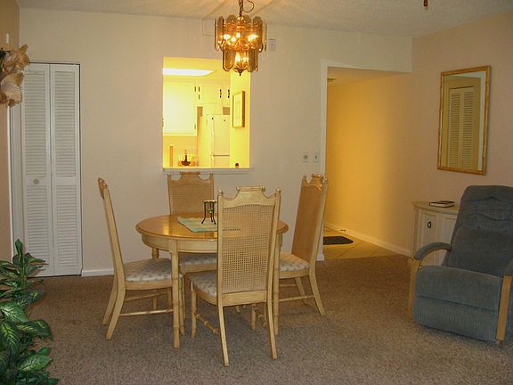 4th image of 87 N Collier Blvd APT I1