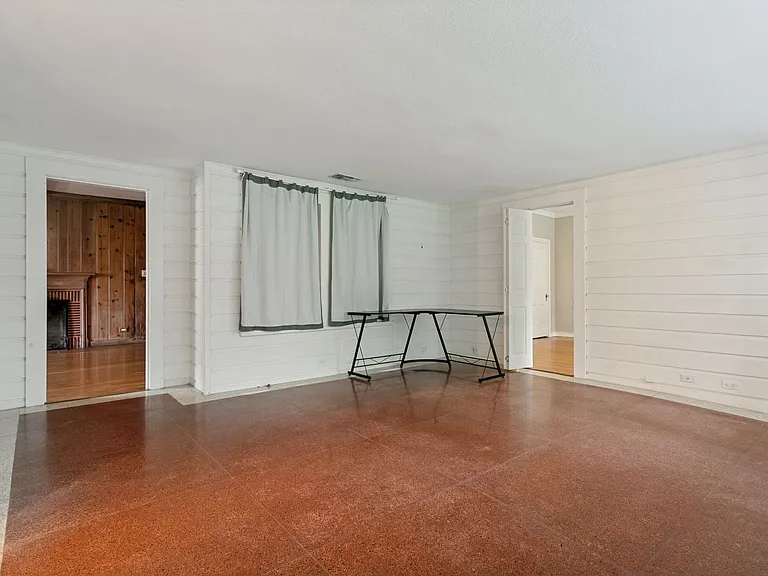 160 W Edgewood Pl — Photo 16