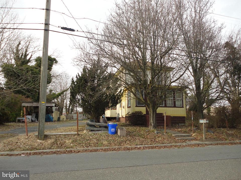1st image of 35 Cambria Ave