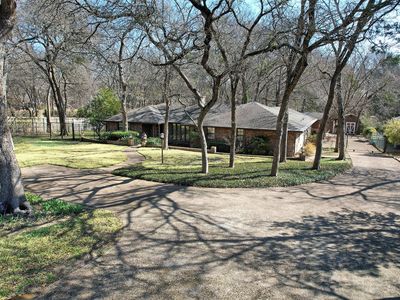 1556 N Cedar Hill Rd, Cedar Hill, TX, 75104