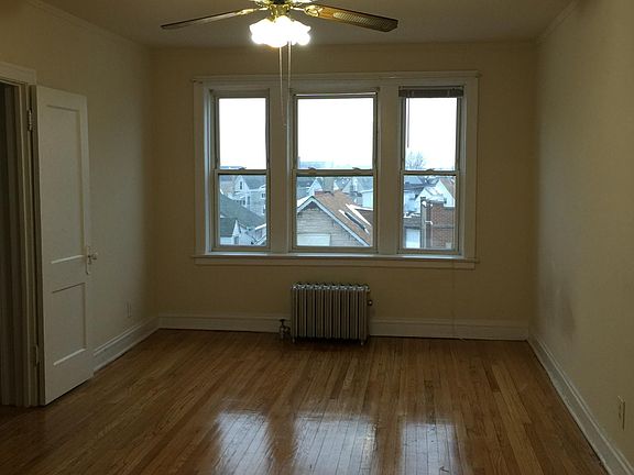 2nd image of 2437 W Diversey Ave #2